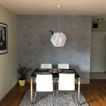 Modern Central With Gorgeous Mountain View Апартаменти Скоп'є